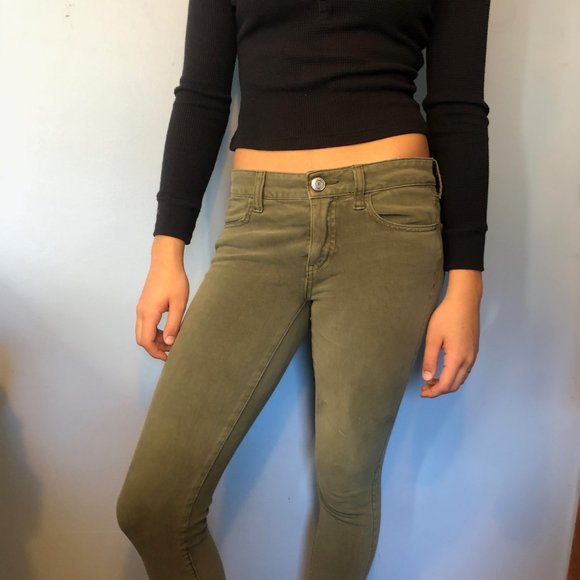 American Eagle Olive Super stretch jeggings - Picture 2 of 6